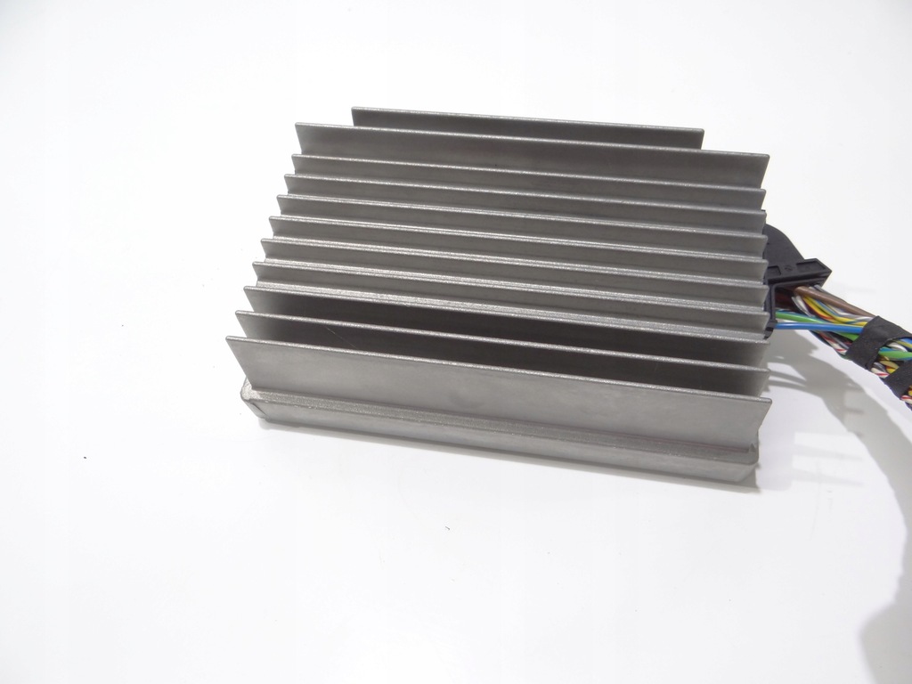 HiFi BMW X3 F25 9283507 Verstärker Product image