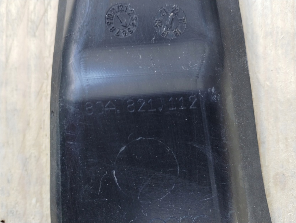 DICHTUNG, KOTFLÜGELABDECKUNG, RECHTS, AUDI Q5 II 80A821112 Product image