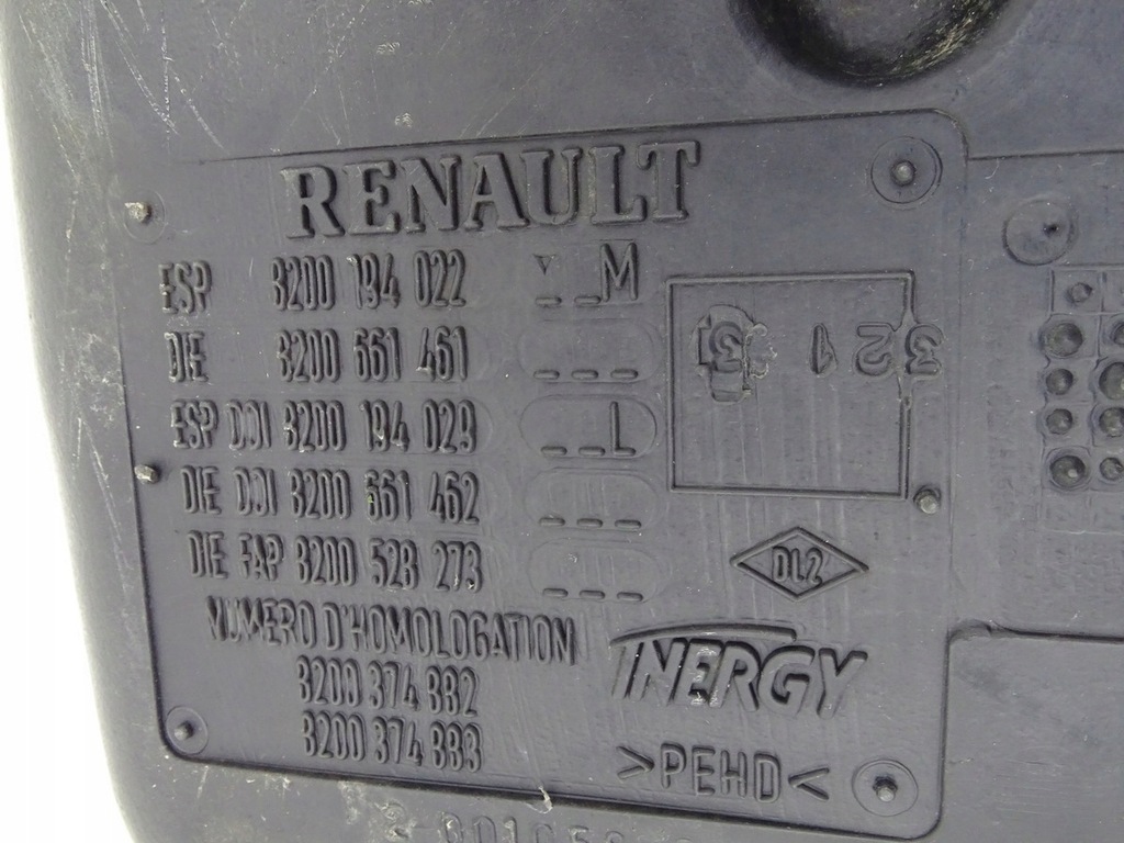 RENAULT MODUS I 04-12 TANK DIESELKRAFTSTOFFTANK 8200194022 8200661461 Product image
