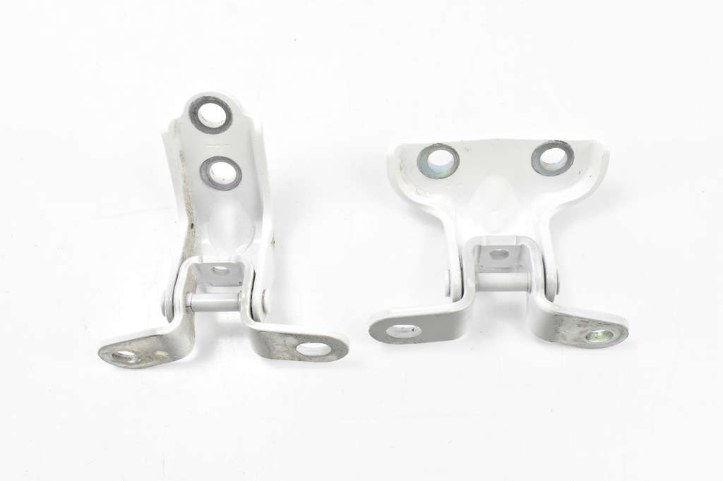 TÜRSARNIERE LINKS HINTEN 79410-3K000 HYUNDAI I20 III TUCSON KONA KIA NIRO SAW Product image