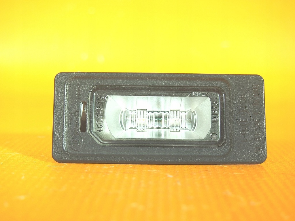 Audi A4 8W B9 36KM LED-Kennzeichenleuchten-Set 4g0943021 Product image