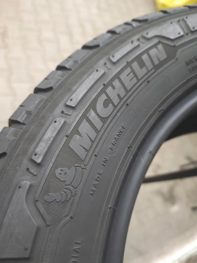 215/60r17c Michelin 2022 alle Reifen 7mm 7173 Product image