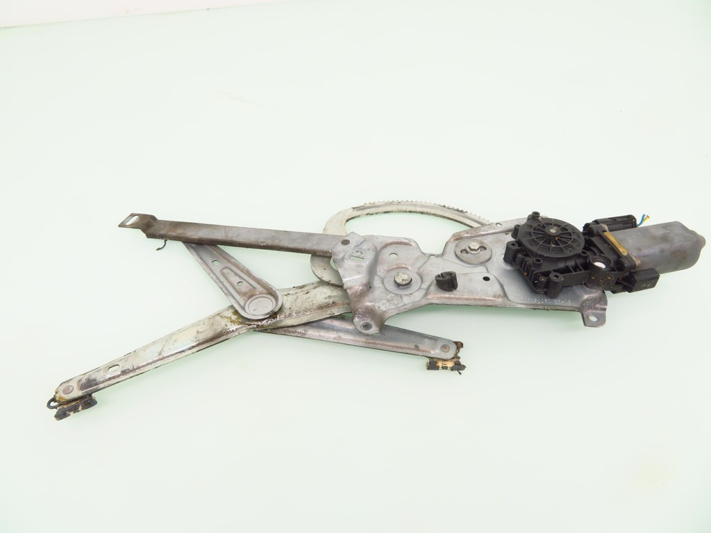 FENSTERHEBER VORNE RECHTS BMW E36 8360978 Product image