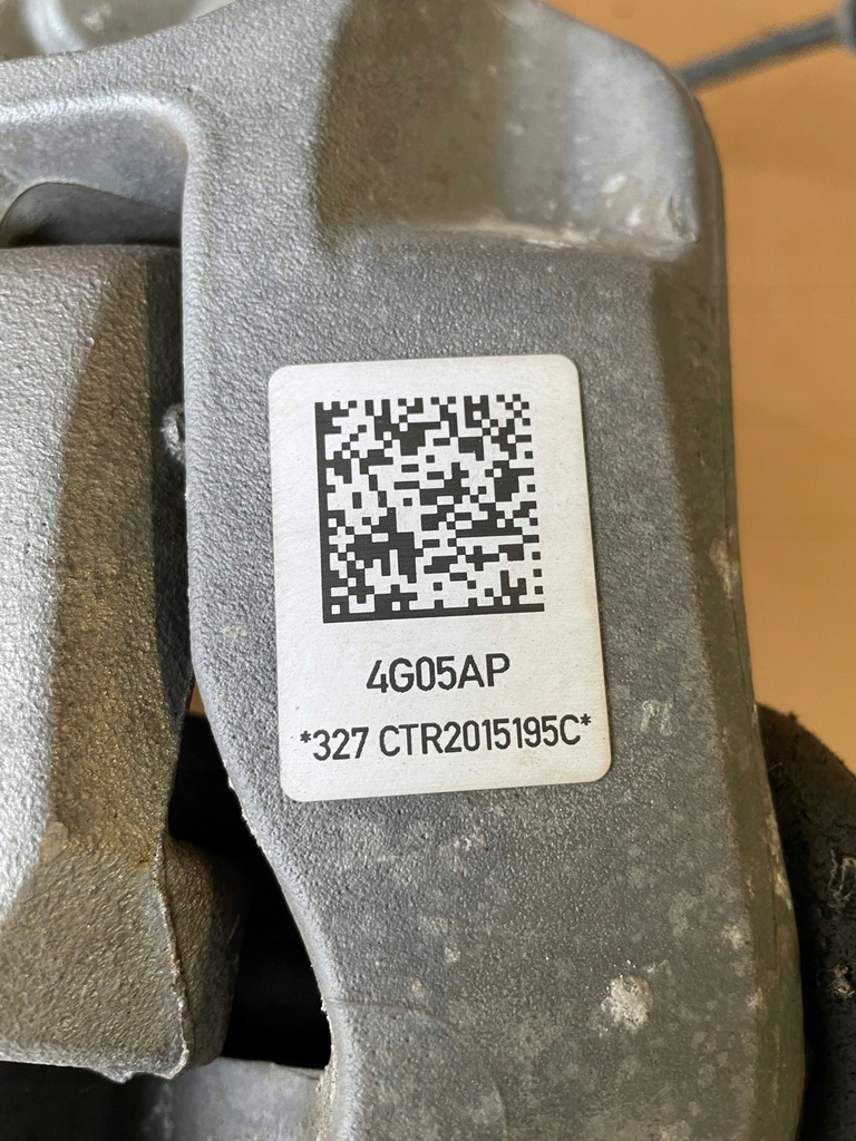 AUDI A6 C7 BREMSSATTEL LINKS VORNE 3.0tfsi 32k Product image