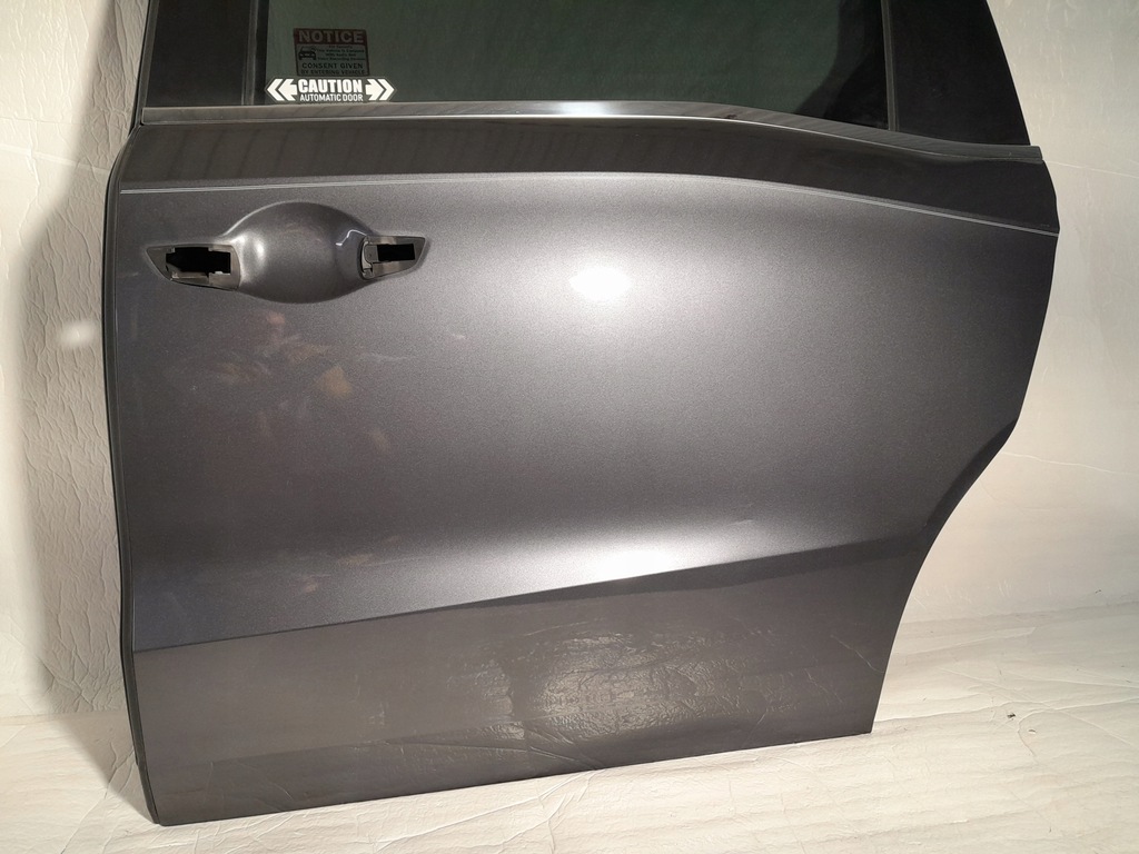 HONDA ODYSSEY V 18- SCHIEBETÜR LINKS HINTEN NH797M Product image