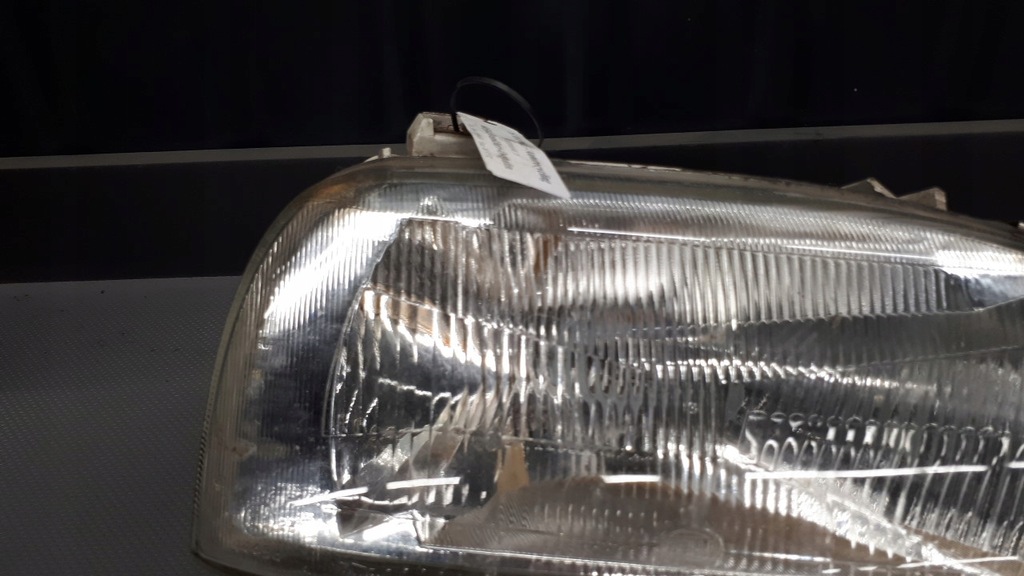 138862-00 Rechte Scheinwerfer VW Golf III Hella Product image