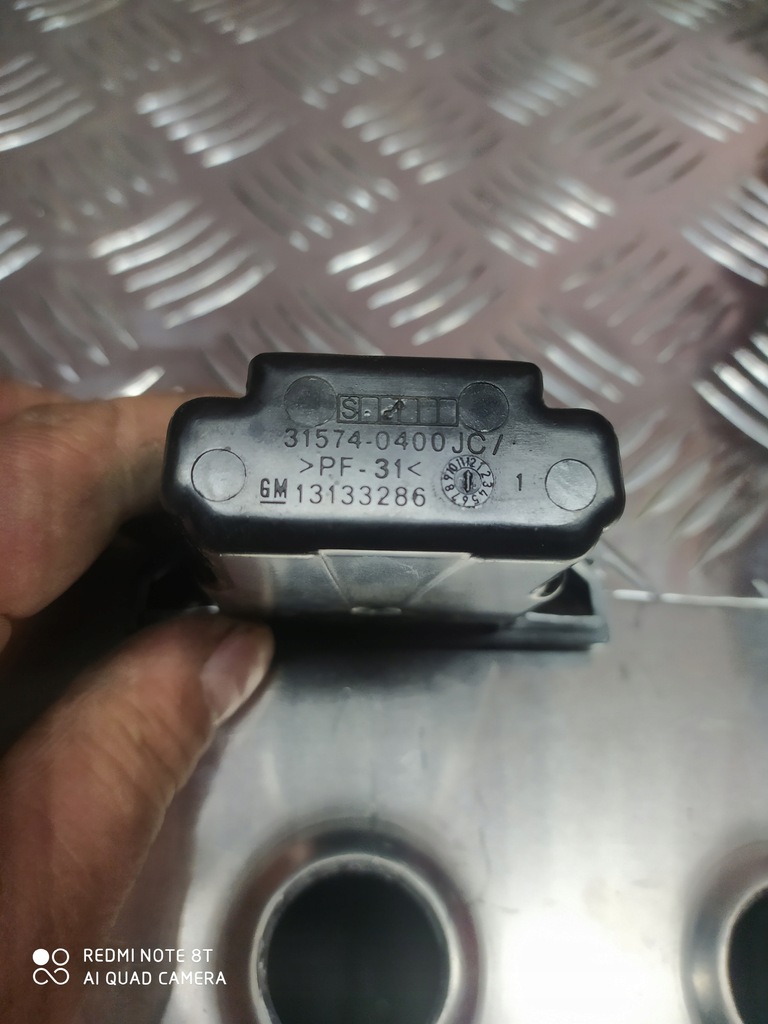 Opel Astra H Aschenbechereinsatz vorne 13133286 Product image