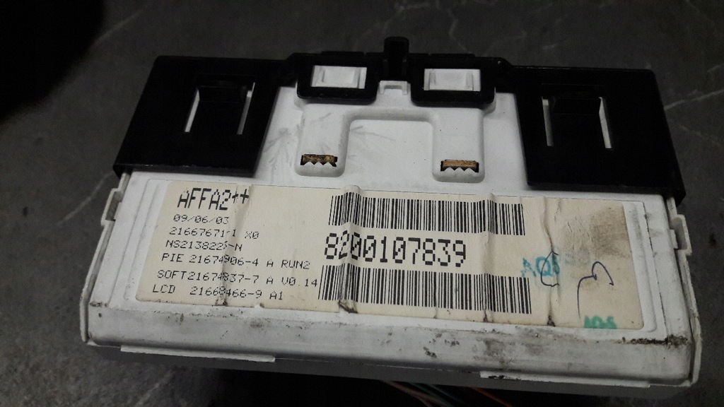 8200107839 Anzeige Renault Megane II Product image