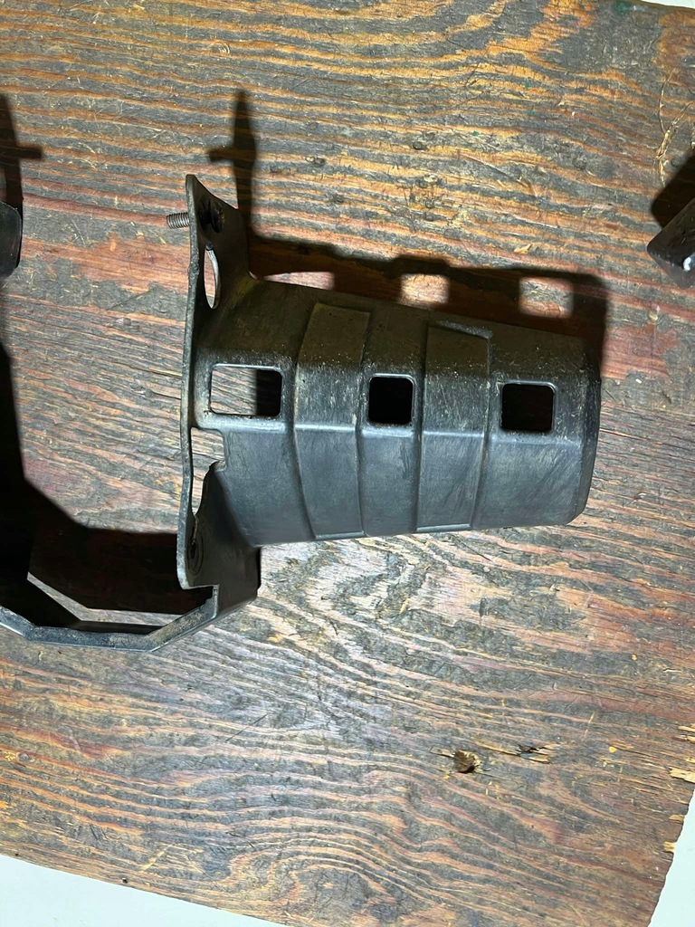 BRP-Querlenkerabdeckung für den Can-Am Renegade Outlander Product image
