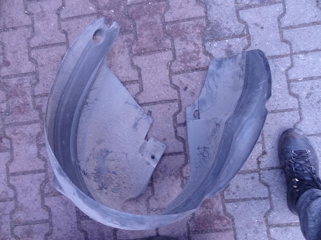 Radkästen vorne hinten Citroen C4 9681375680 9646881180 9646881280 Product image