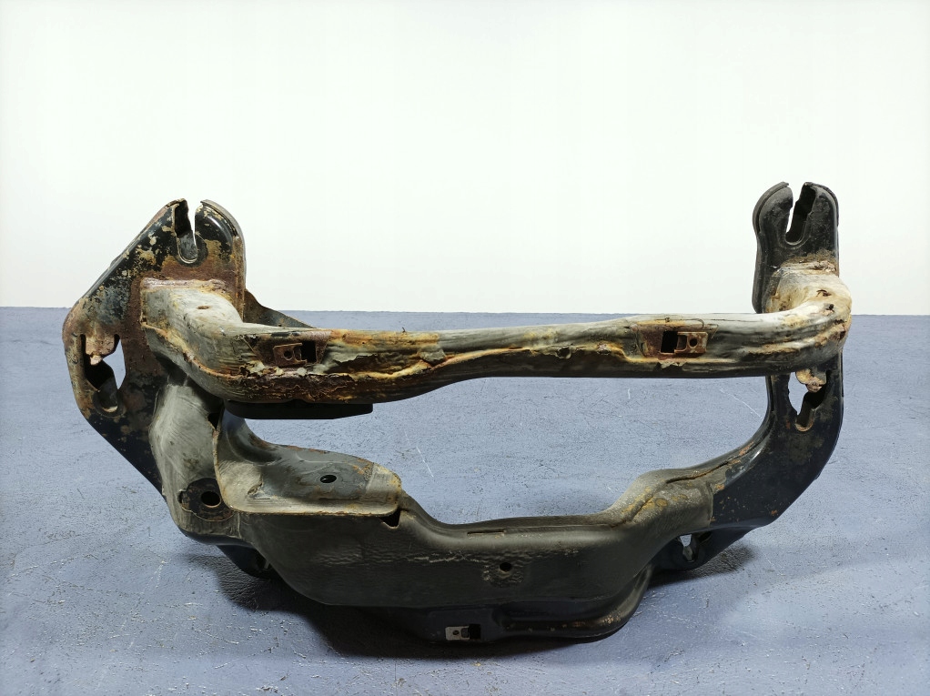 BMW X6 E71 Sprunghalterung zur Montage des Automatikgetriebes 6786745 Product image