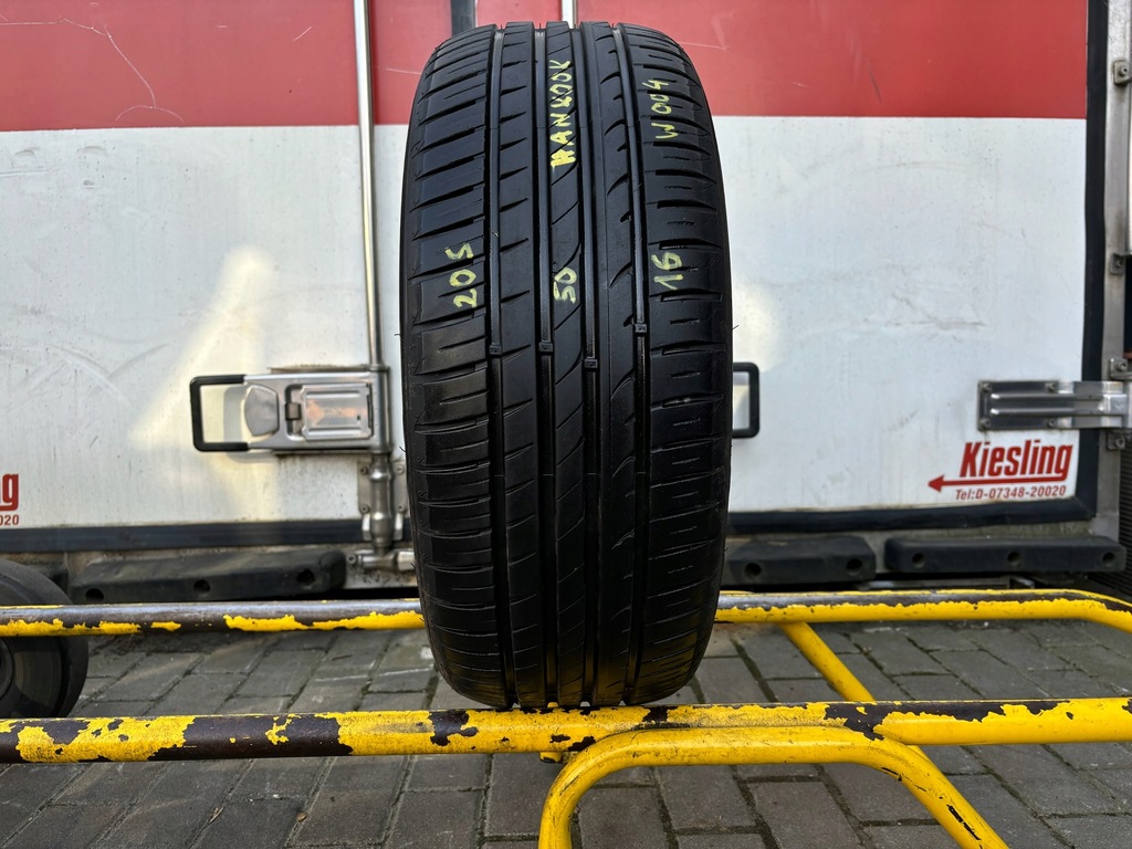 SOMMERREIFEN 205/50R16 87V HANKOOK VENTUS PRIME 2 K115 6,8MM GANZ! Product image