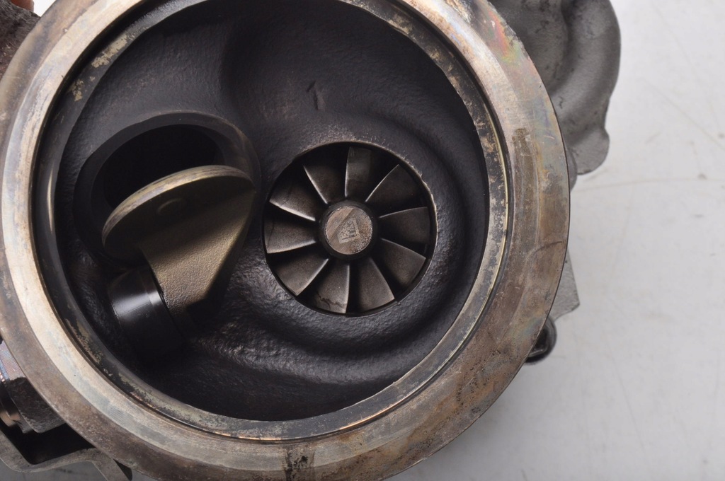 208 2008 308 508 3008 C3 AIRCROSS 1.2 THP TURBINE 9836081180 13.000 km!!!! Product image
