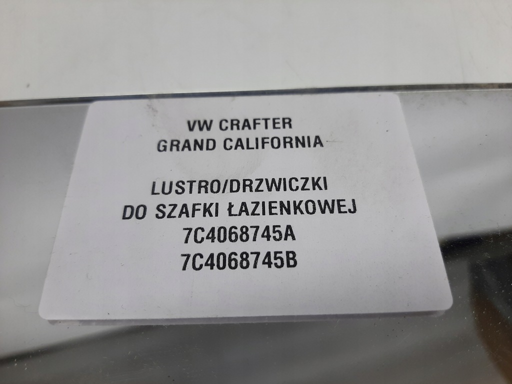 VW CRAFTER GRAND CALIFORNIA SPIEGELSCHRANKTÜR 7C4068745A Product image