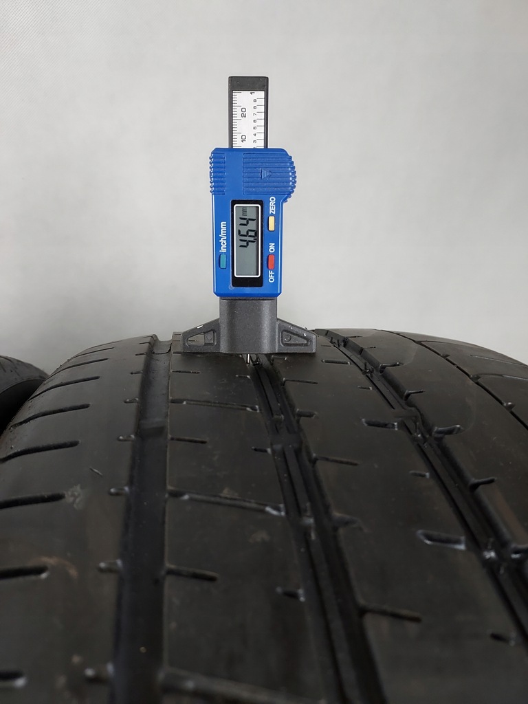 Pirelli P Zero 265/40ZR21 105 Y Product image