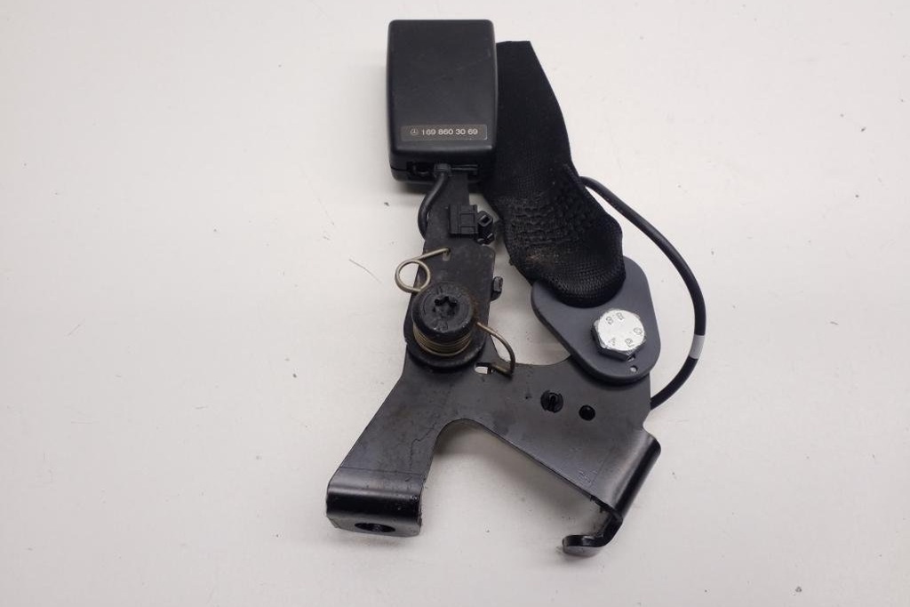 Mercedes-Benz A (W169) A1698603069 1,5L Product image