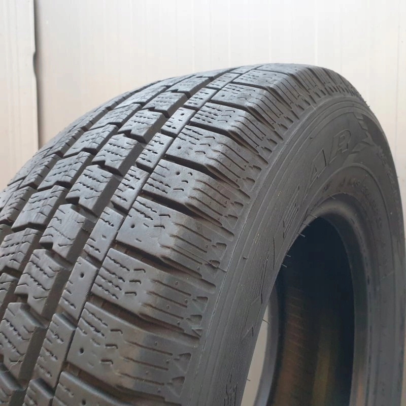 Goodyear Cargo UltraGrip 2 235/65R16 115/113 R Schneegriff (3PMS Product image