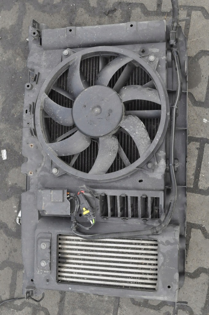 PEUGEOT 3008 UND KÜHLER SET 9680533480 9684214480 Product image