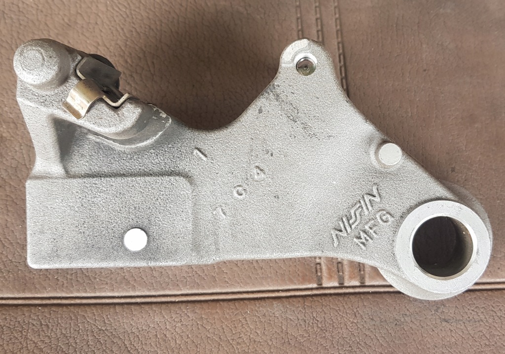 CB600 Hornet PC41 Bremssattelbrücke Product image