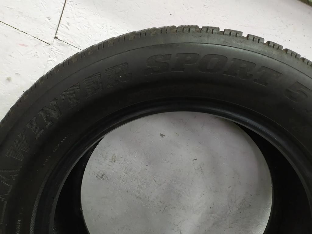 WINTERREIFEN 205/60/16 DUNLOP WINTER SPORT 5 Product image