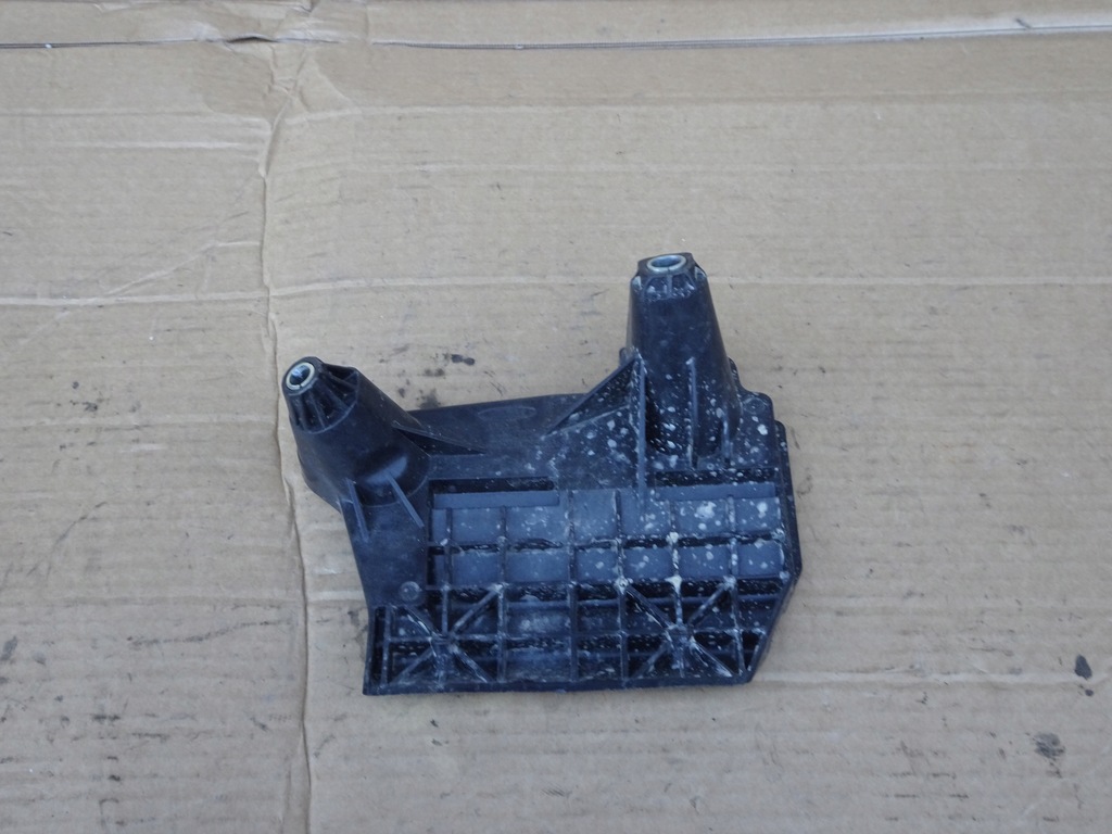 FORD MONDEO MK5 BATTERIEBASIS DG93-10663-B Product image