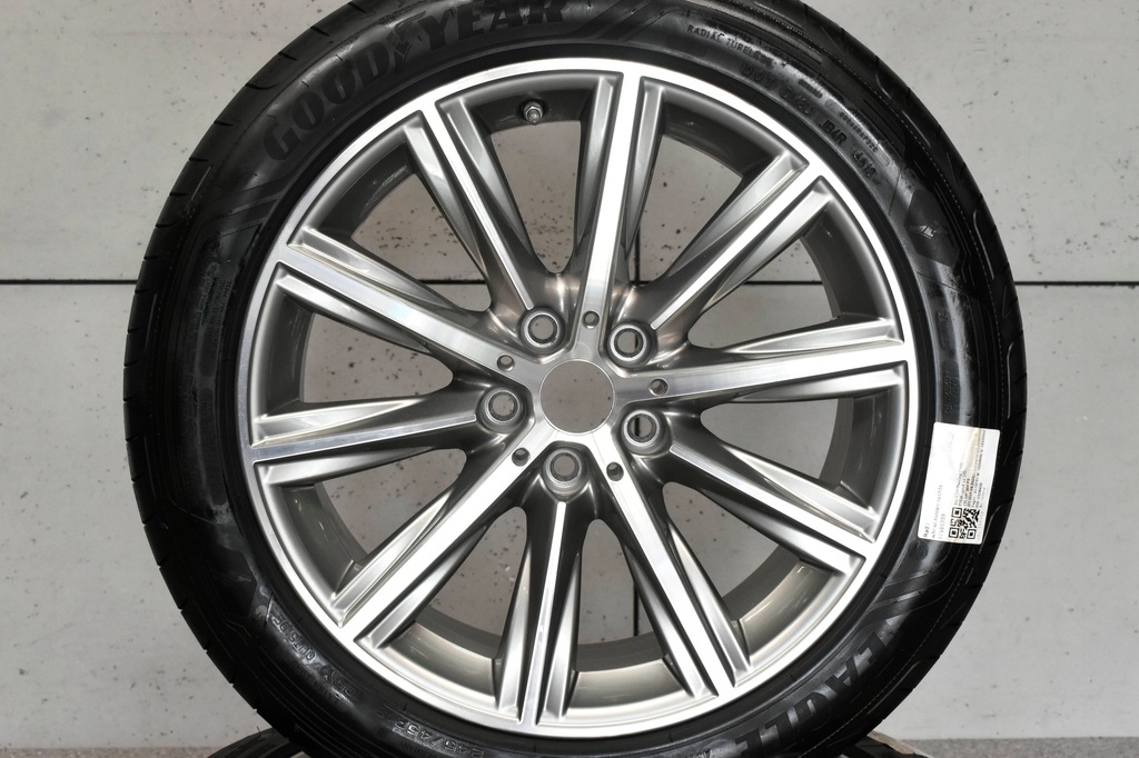 BMW 5 G30 G31 6 G32 FELGEN 18" FELGEN SOMMERREIFEN SOMMER GOODYEAR EAGLE 2019 Product image