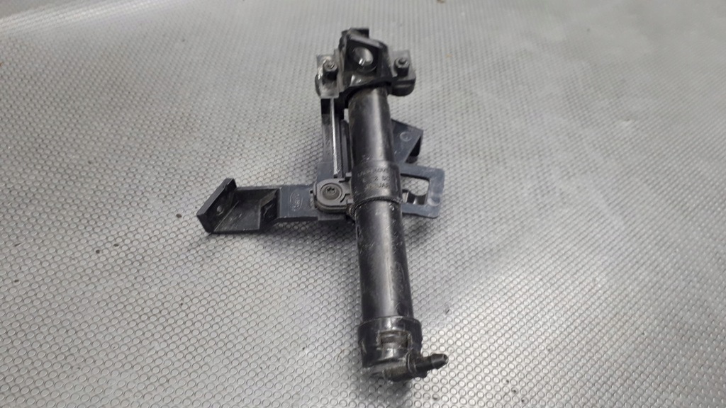 BJ32-13C153-CA linke Scheibenwaschanlage Range Rover Evoqu Product image