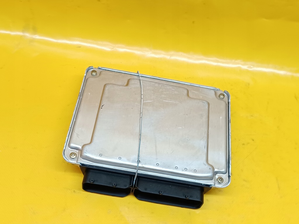 MOTORCOMPUTER PASSAT B5 FL 1.9TDI 038906019EM Product image