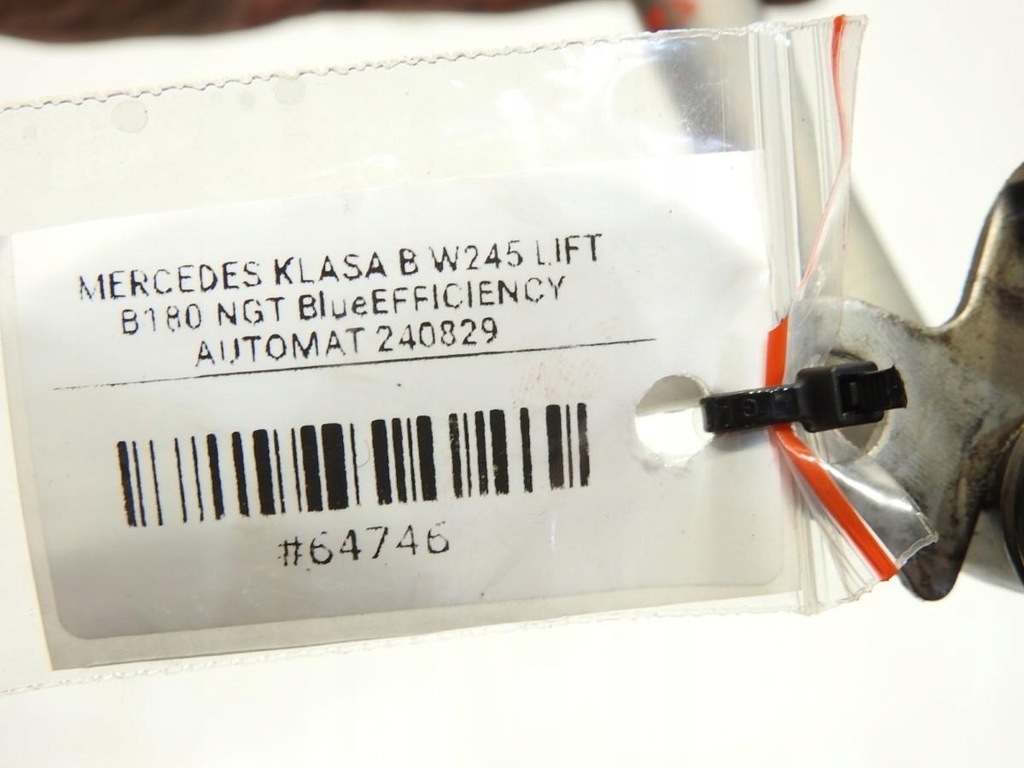 BAJONETT-FÜLLSTOFF FÜR MERCEDES W245 B180 1.7 A1402700091 Product image