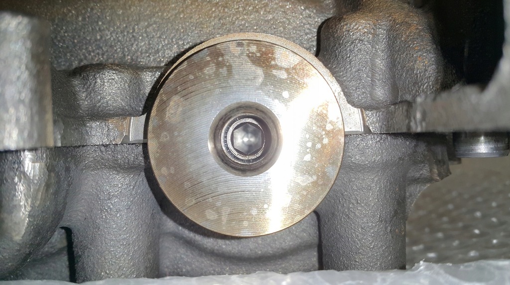 Ölpumpe 2.0 TDI A4 A6 Q5 Passat B6 Welle 100 mm Product image