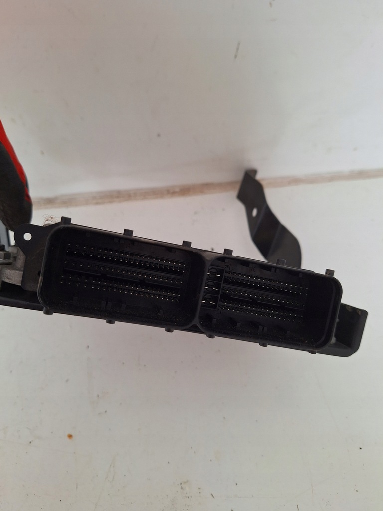 Hyundai Tucson II 15-39199-2F571 OE-Controller Product image