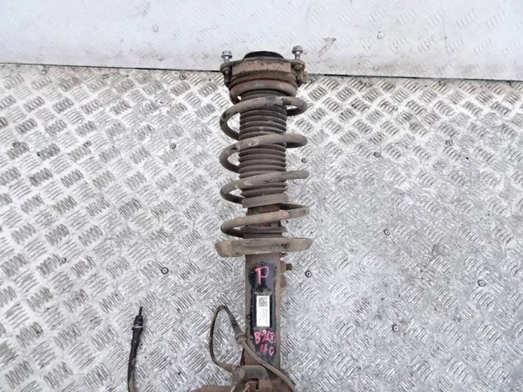 Lenksäule RECHTS Volkswagen Passat B7 1.6 TDI Product image