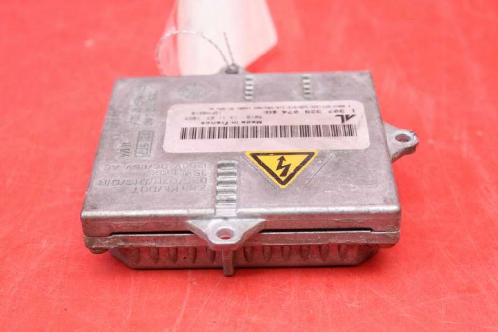 XENON-KONVERTER XENON LINKS 1307329074 BMW E63 03-07 Product image