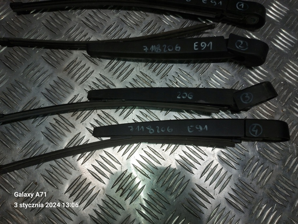 BMW E91 WISCHERARMBLATT 7118206 Product image