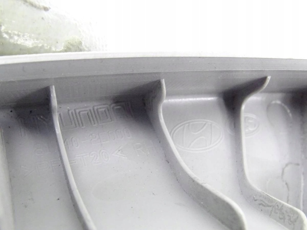 HYUNDAI TUCSON UND 04-09 HECKKLAPPENVERKLEIDUNG RECHTS HINTEN Product image