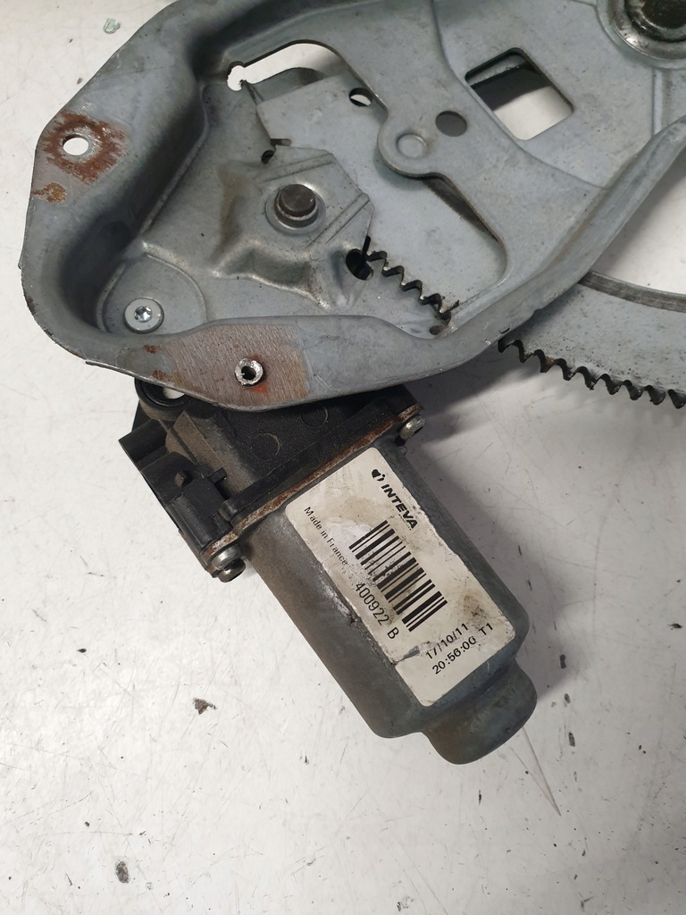 FENSTERHEBER VORNE RECHTS FORD TRANSIT MK7 400922B Product image