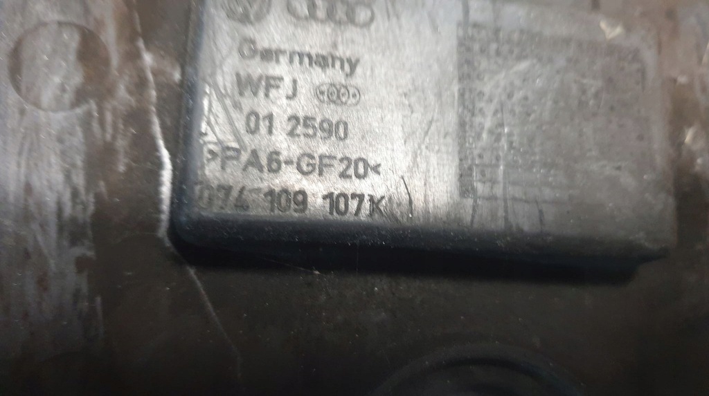 AUDI ZAHNRIEMENABDECKUNG 074109157C 074109107K Product image