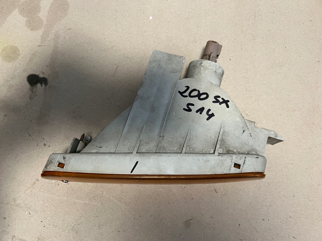 NISSAN 200SX 240SX S14 STOßSTANGE BLINKER Product image