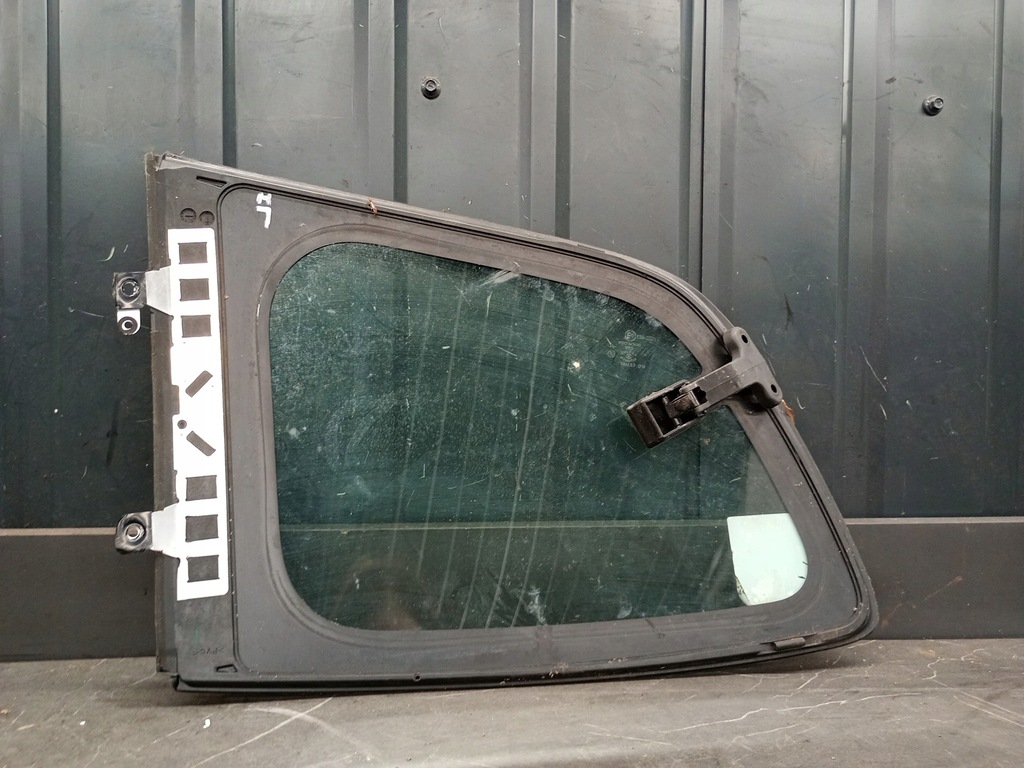 links Glas hinter Mazda RX8 Product image