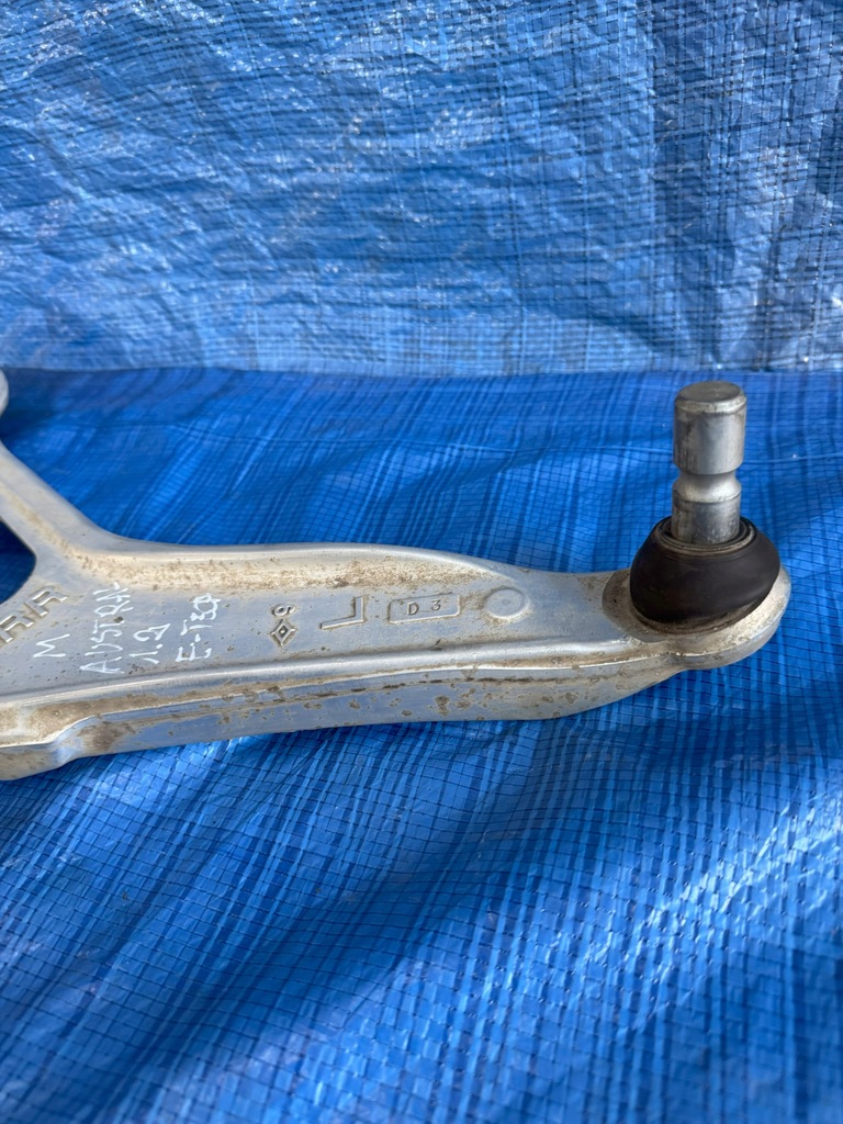 Links Swingarm Renault Austral 1.2 E-Tech Product image