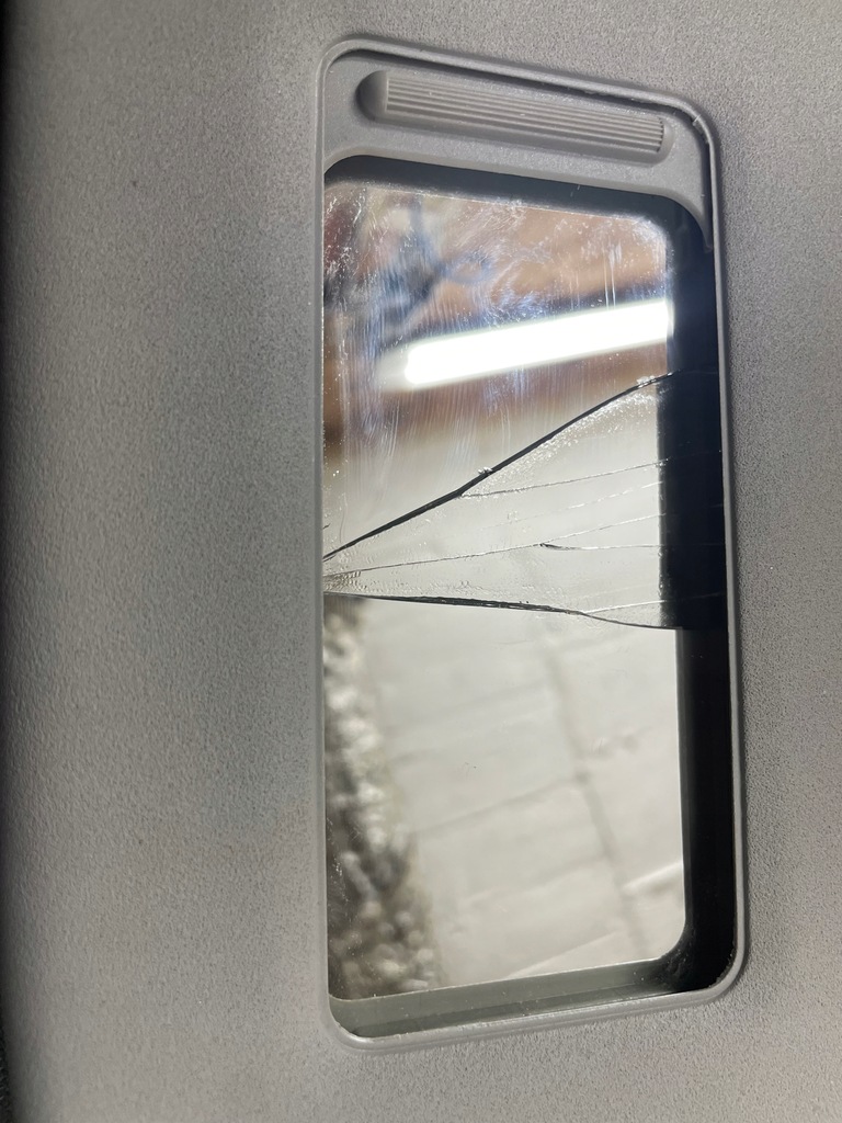 Rechtes Visier mit Sonnenblende Suzuki Ignis Subaru Justy G3x Product image