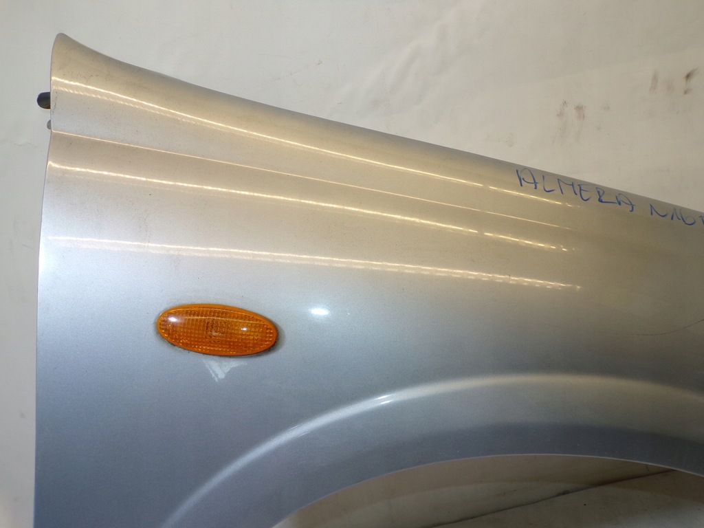 VORDERER RECHTER KOTFLÜGEL NISSAN ALMERA N16 LIFT Product image