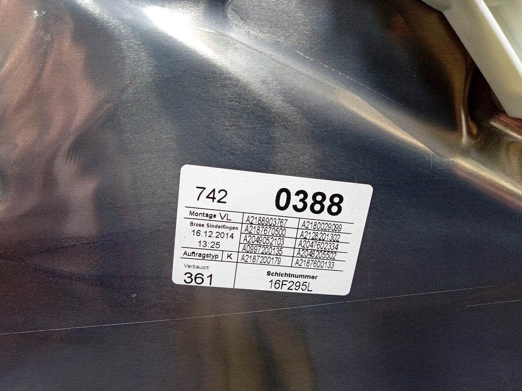 MERCEDES CLS W218 HUBTÜR VORNE LINKS 996 Product image