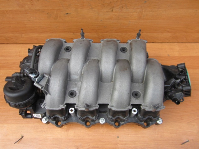 MUSTANG 5.0 GT Krümmer-Vakuumventil JL3E-9J559-AA JR3E-9S455-CC Product image