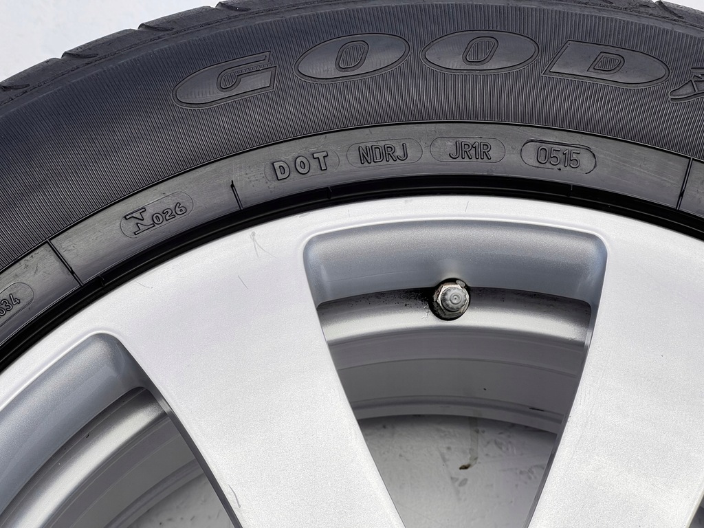 Mercedes GLK X204 Felgen A2044013502 7,5x17 Product image