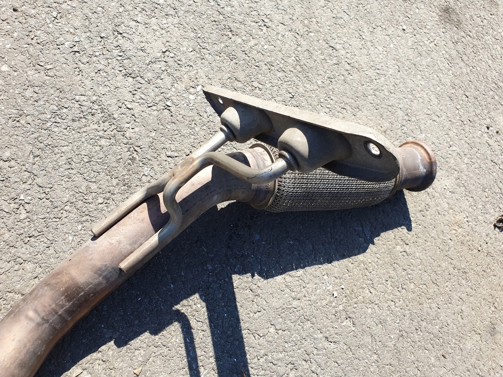 AUSPUFFROHR, BESCHICHTETE DROSSELKLAPPEN VW PASSAT B8 Product image