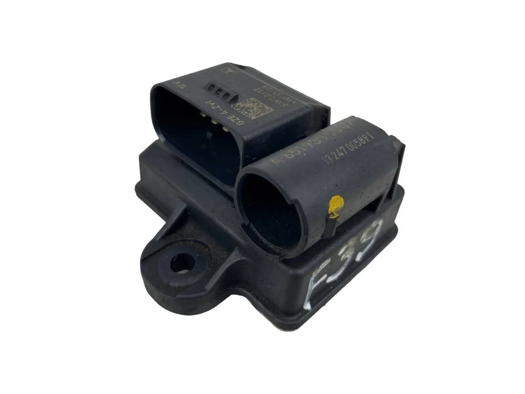 Mercedes W204 W212 OM651 Glühkerzenrelais A6519005502 Product image