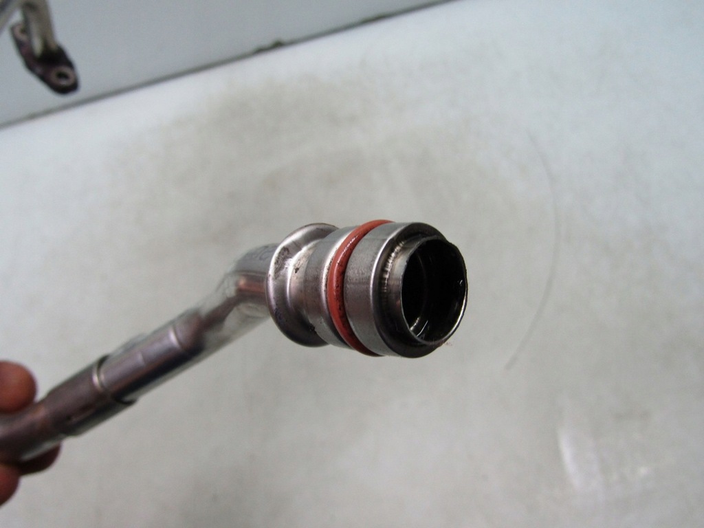 X-Trail III T32 1,6 DCI 17R Turbinenrohr Trig-Öl-Trigger-Triggerkabel Product image