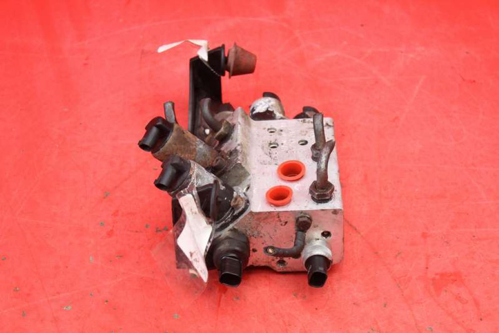 DYNAMISCHE ANTRIEBSAUFHÄNGUNGSPUMPE 6758704 BMW E65 3,5 V8 272 PS 01-05 Product image