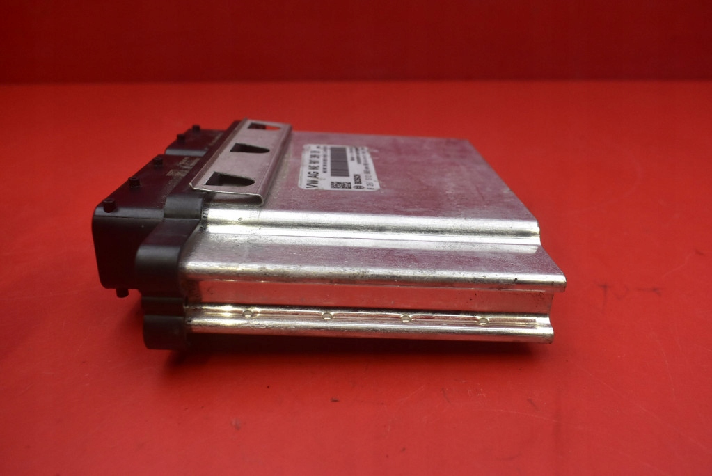 Computer Engine Controller 04e907309bh Skoda Octavia 3 III 1.4 TSI 150 PS Product image